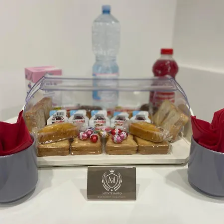 Montesantogroup House Hébergement de vacances *